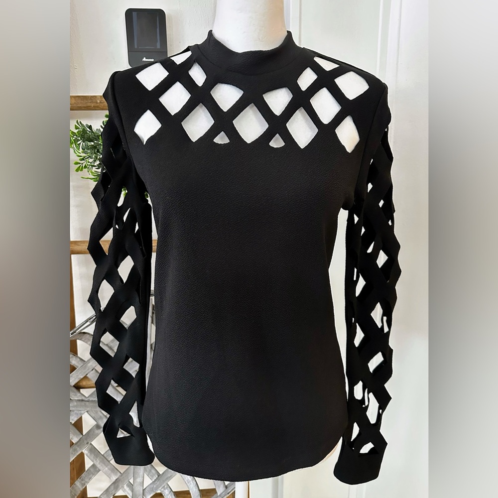 NWT Women’s Knapp Studio Cutout Long Sleeve Shirt Goth Biker Clubbing Sz Medium